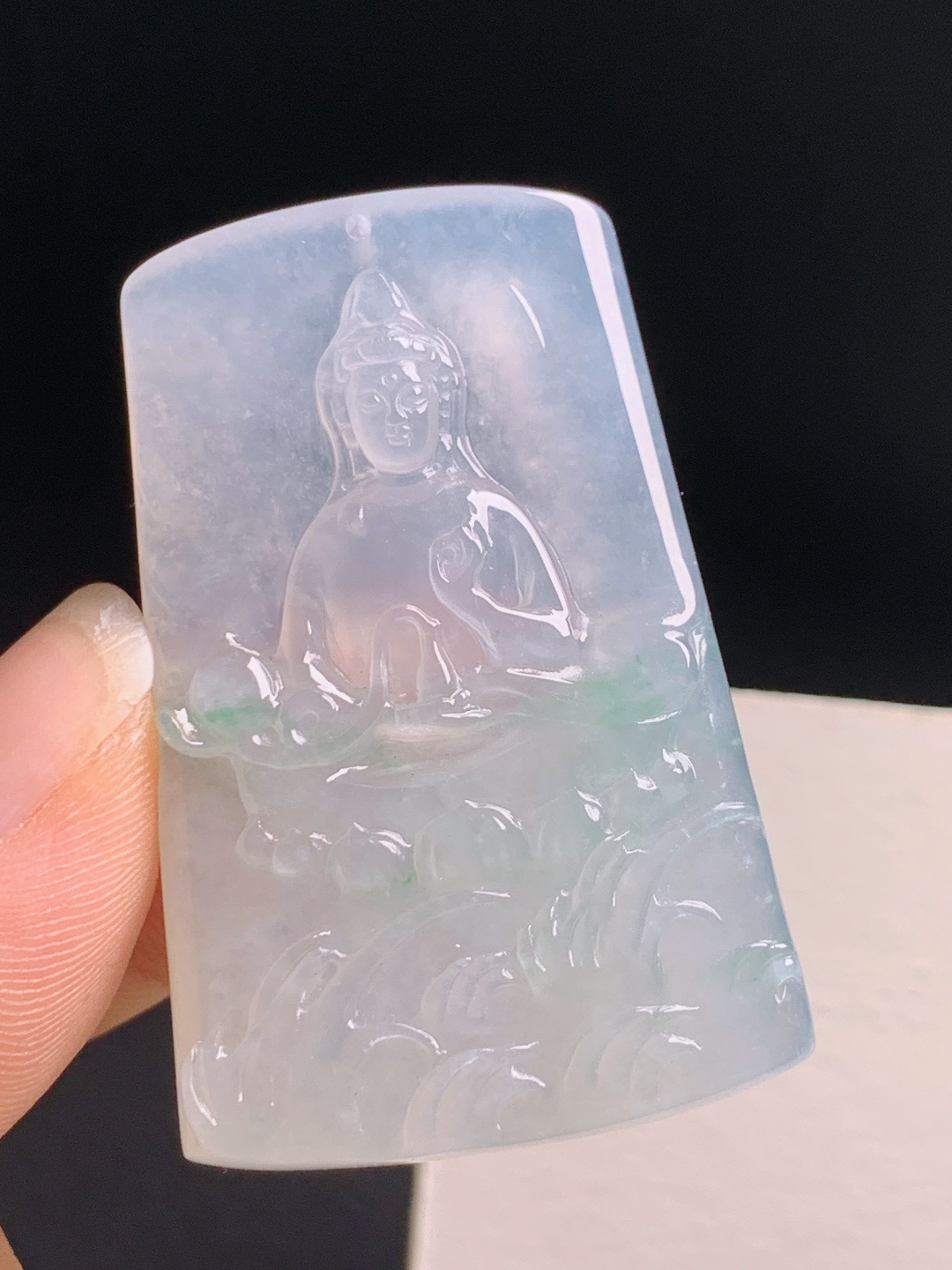 ️  莲花观音吊坠，纯净通透，莲心不染，清净安然 裸石47.1-29.5-5.6 180516