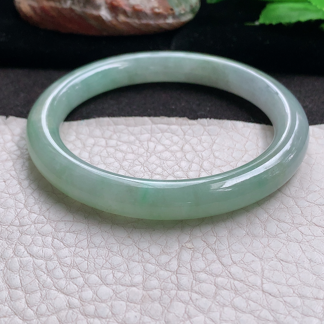 n实拍53.5*8.5叮当镯 缅甸翡翠a货玉手镯清新圆条珠宝玉手环 美人镯