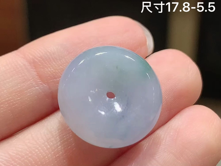 ️冰飘花平安扣 无裂，尺寸 17.8-5.5