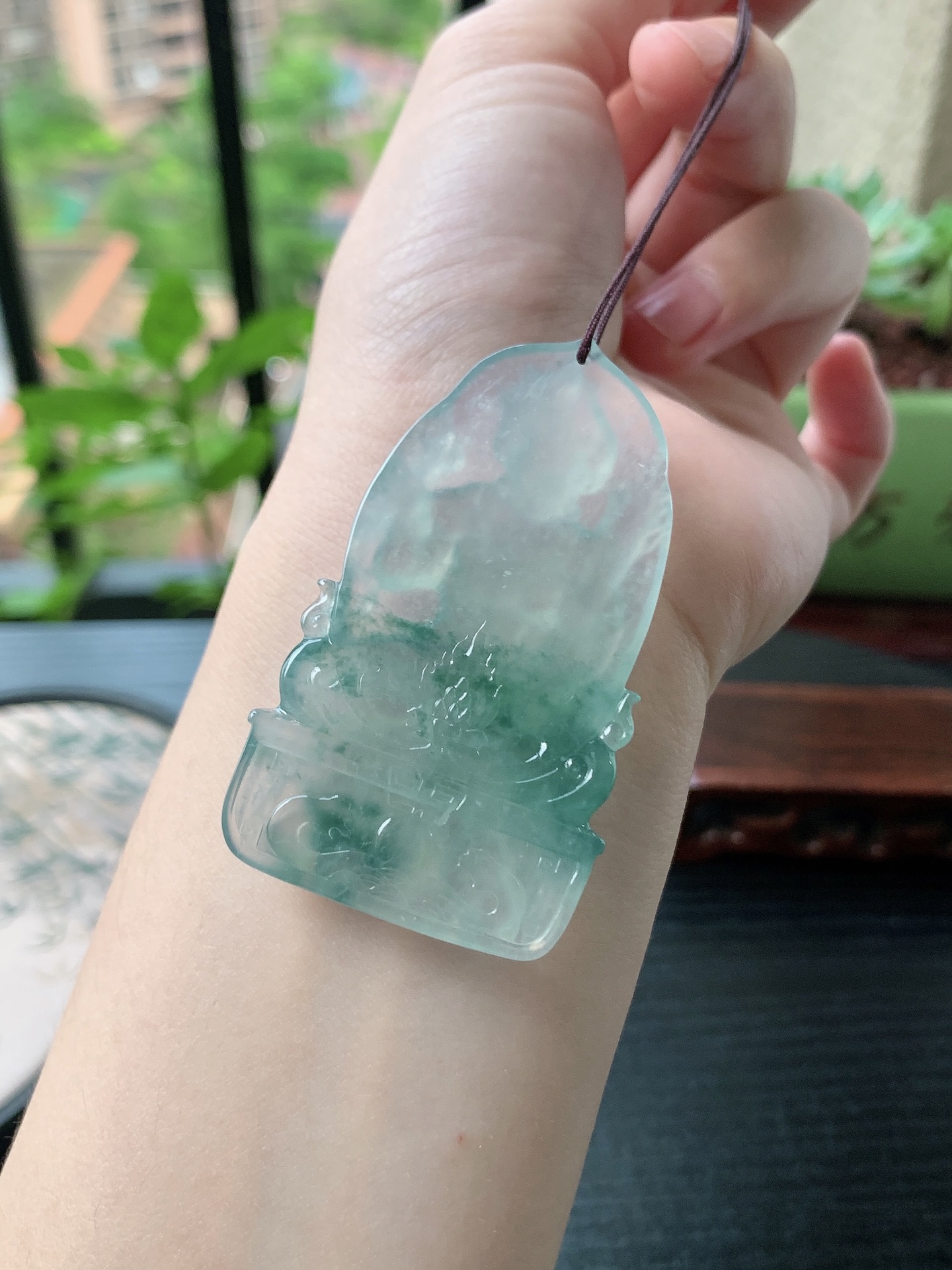 老坑冰种胶感飘花地藏王菩萨吊坠,裸石尺寸:60.5-35.8-6mm