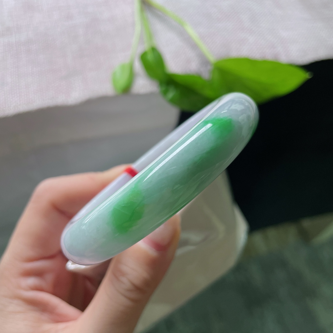 春彩正圈，水润细腻，优雅大方，色彩斑斓，贵气，皮纹，ss53167a