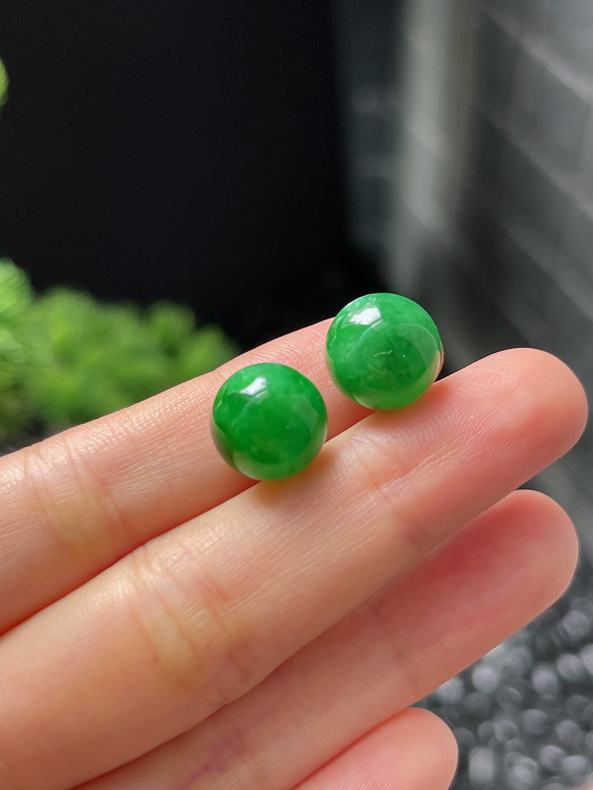 翡翠糯化满绿圆珠