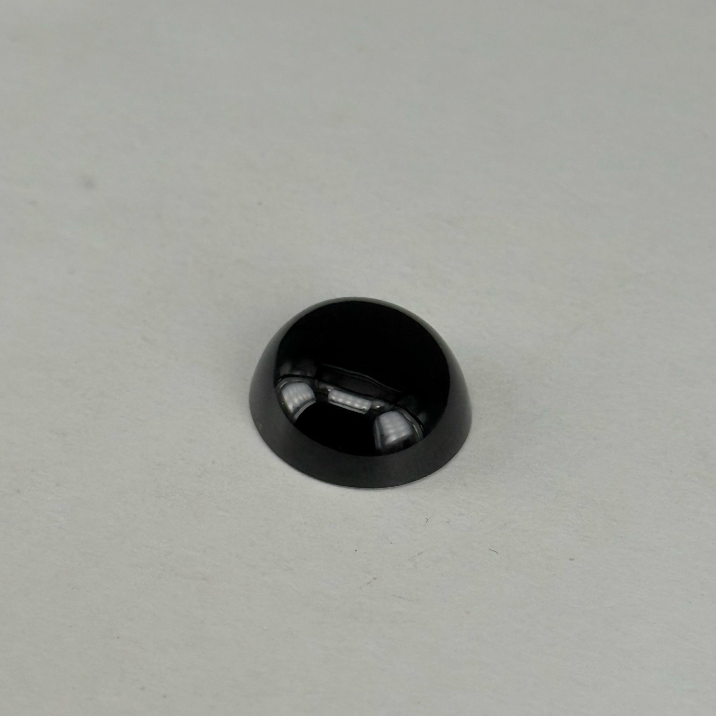 精品墨翠蛋面裸石 种好色正 黑度极好 打灯通透 油性十足  尺寸16.9