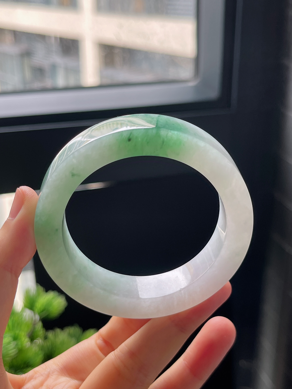 翡翠镯饼，⭕️正圈最大做53，最小做52