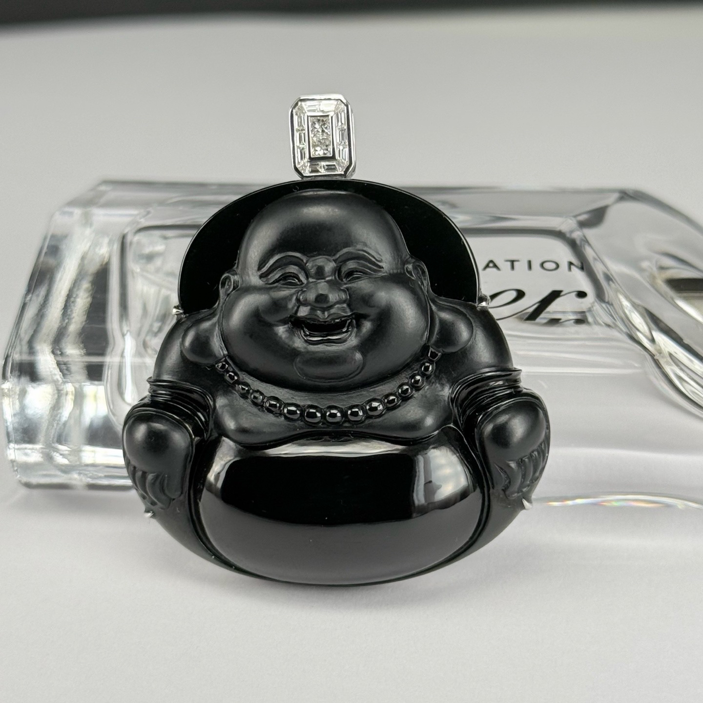 墨翠大肚佛 打灯通透 油性十足 种好色正 黑度极好  尺寸52.5