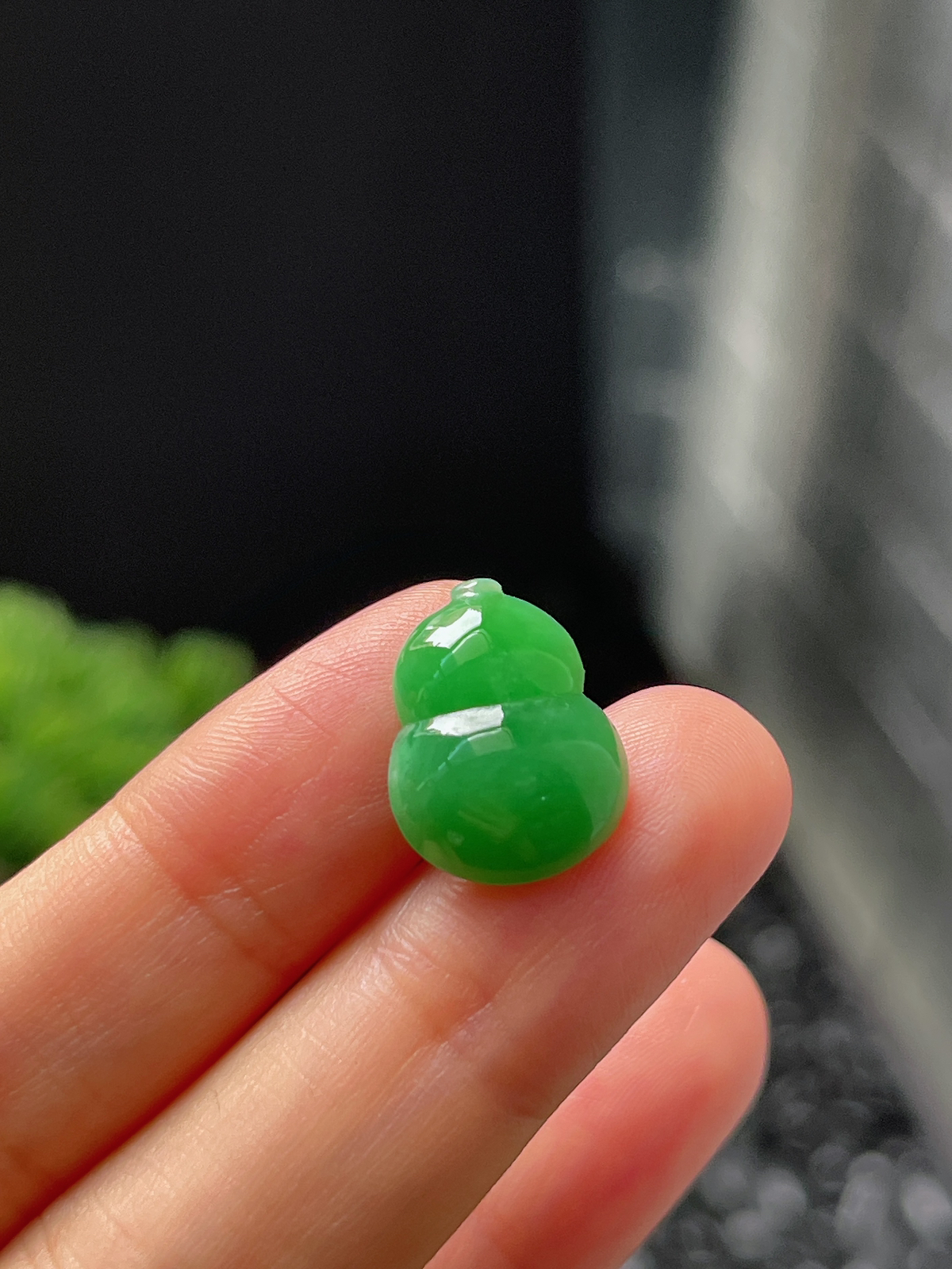 翡翠糯化种绿色葫芦