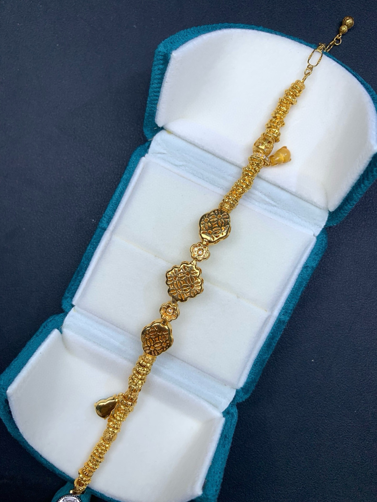 18k金重金镶嵌冰紫冰绿盘缠手链