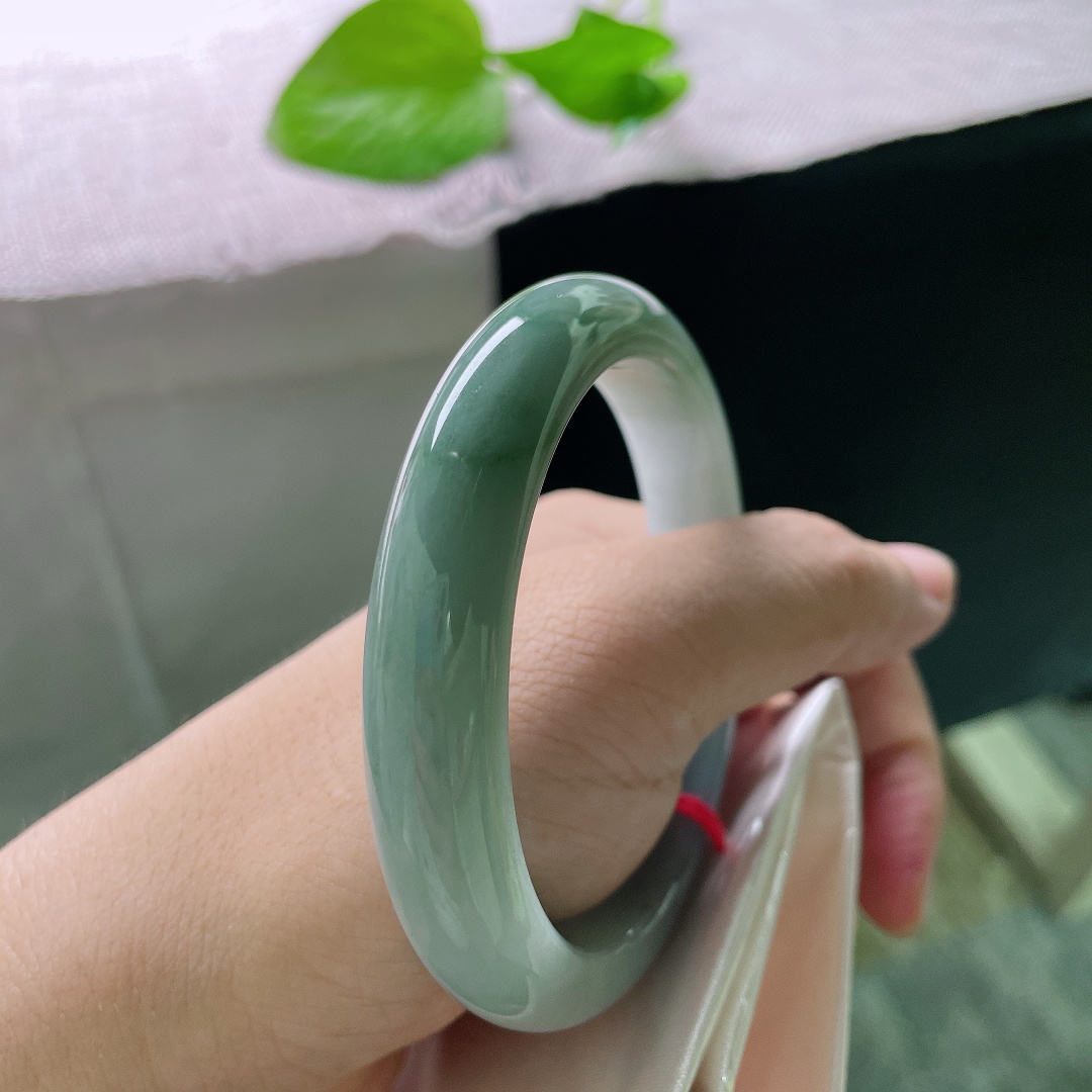 油青正圈，水润细腻，清雅苑苑，贵气，有棉线，ss52162a