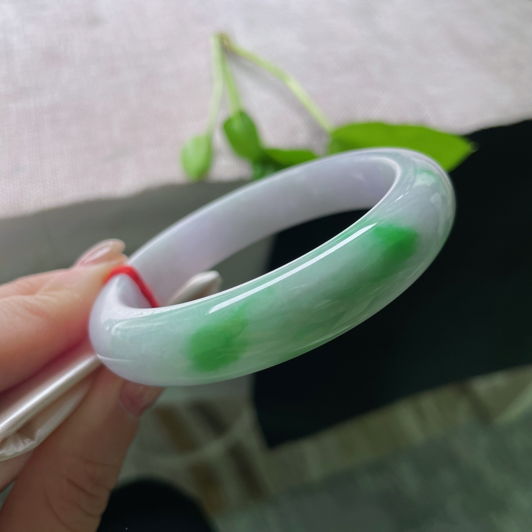 春彩正圈，水润细腻，优雅大方，色彩斑斓，贵气，皮纹，ss53167a