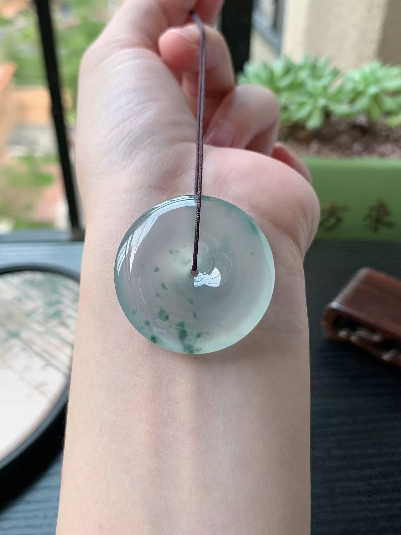 老坑冰种胶感飘蓝花起刚性平安扣吊坠,裸石尺寸:34.8-6.8mm