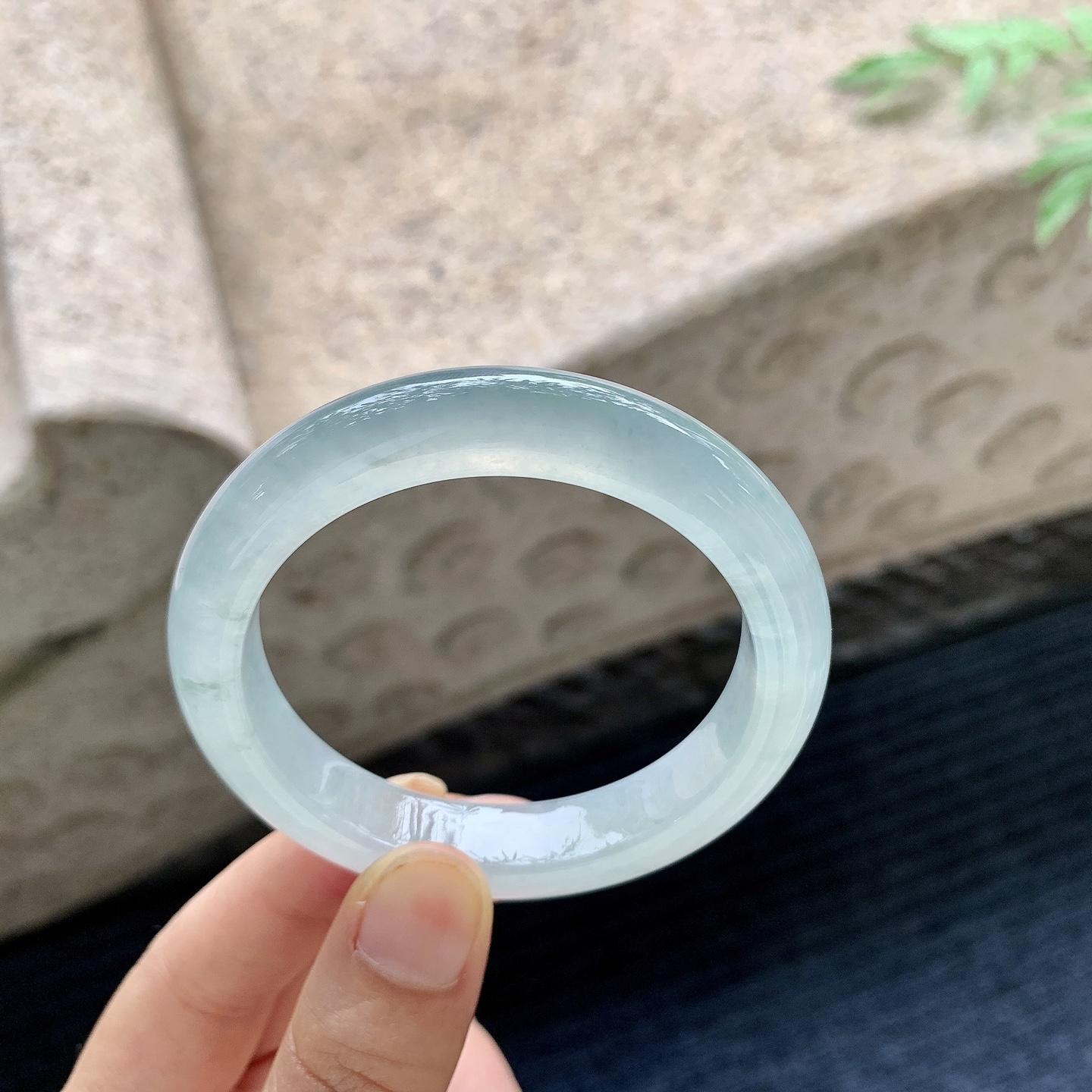 正圈50 51，圈口51/10.9/8.2，编码B2080515，描述冰晴底，清透，水润，种老，细腻，打灯有棉线