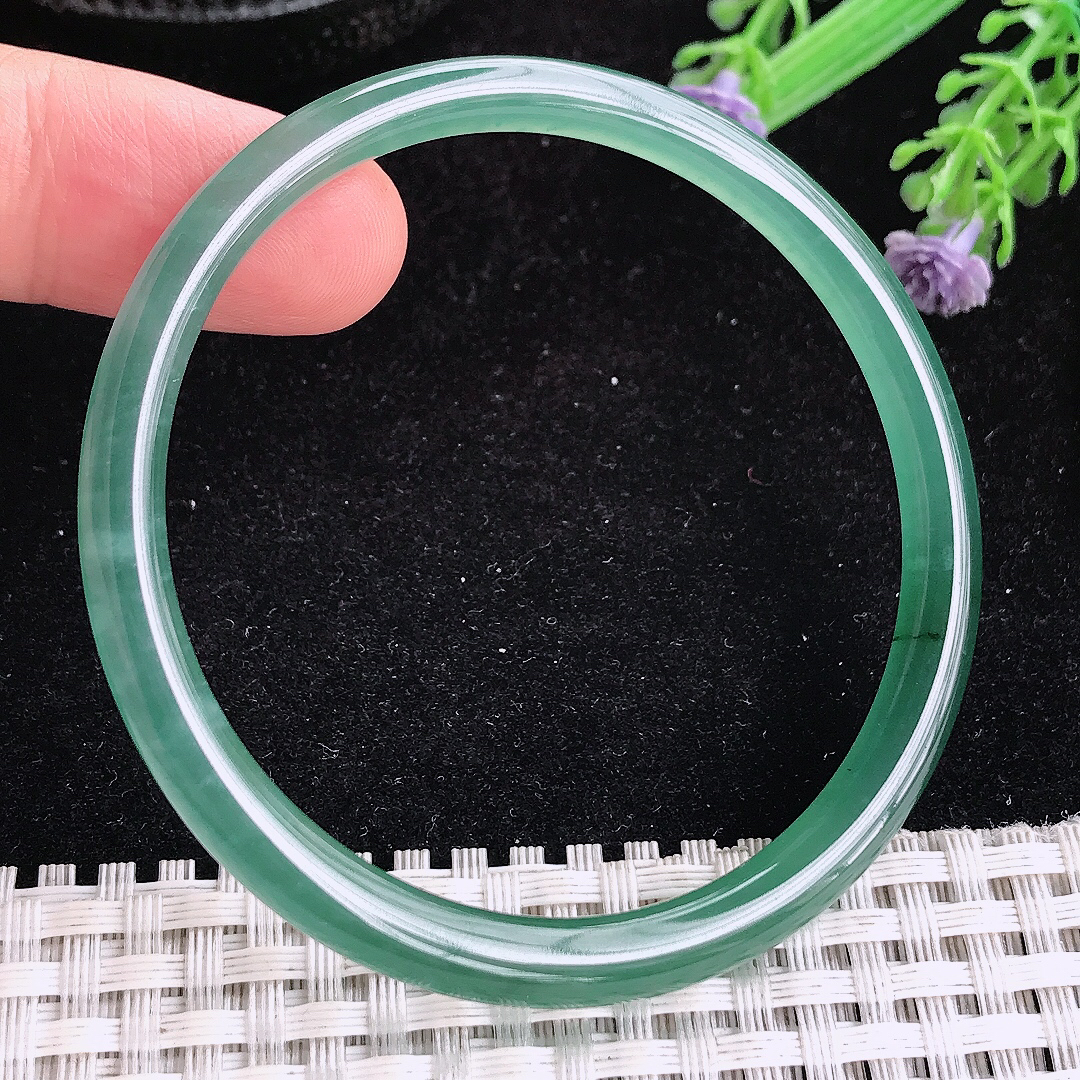 实拍a货翡翠54.5/5.8叮当镯老坑冰胶满色油绿细条手镯圆条玉手镯
