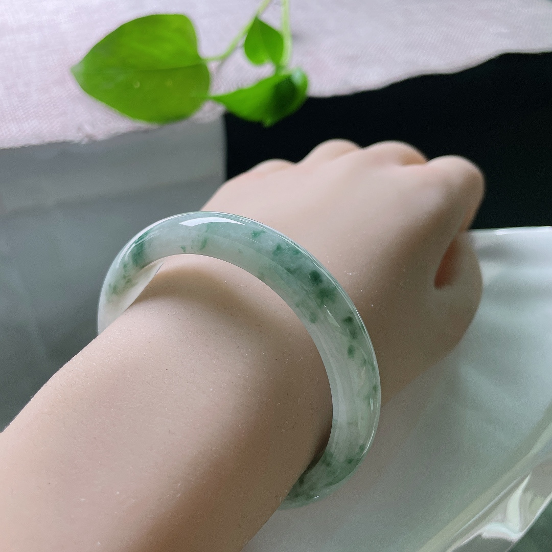 飘花正圈，水润细腻，清新简约大方，有棉线，ss53343a
