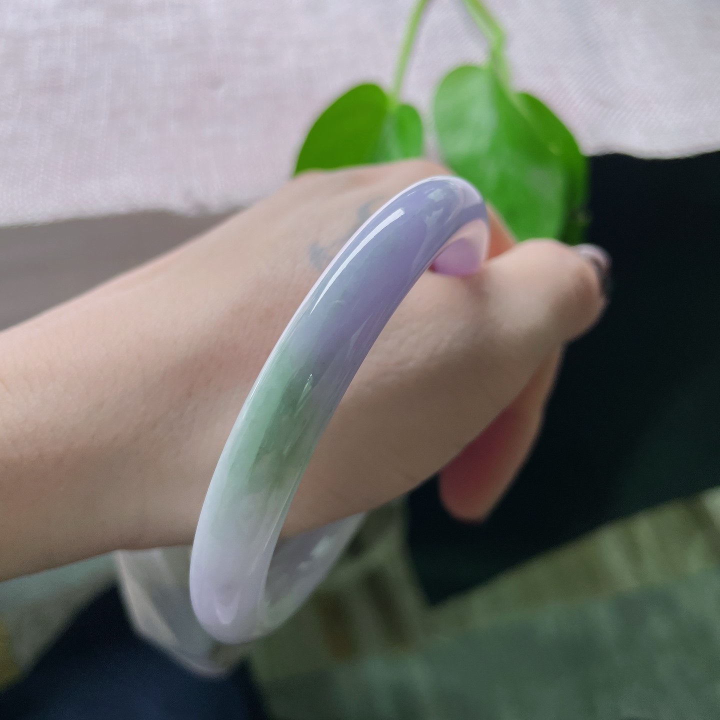 圆条，水润，颜色艳丽，不俗气，富贵吉祥，有纹， ss53319a