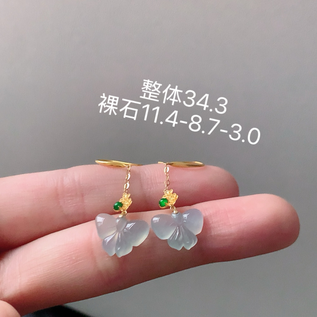 耳坠。无裂，细腻，清透水润，佩戴精致优雅，11.4-8.7-3.0