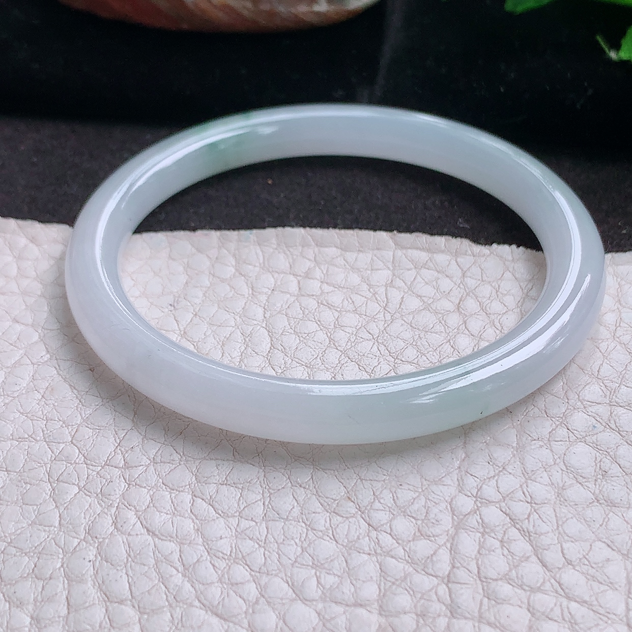 n小圈口51.5*6.5*6.8美人镯 缅甸翡翠a货玉手镯冰飘花圆条秀气玉手环