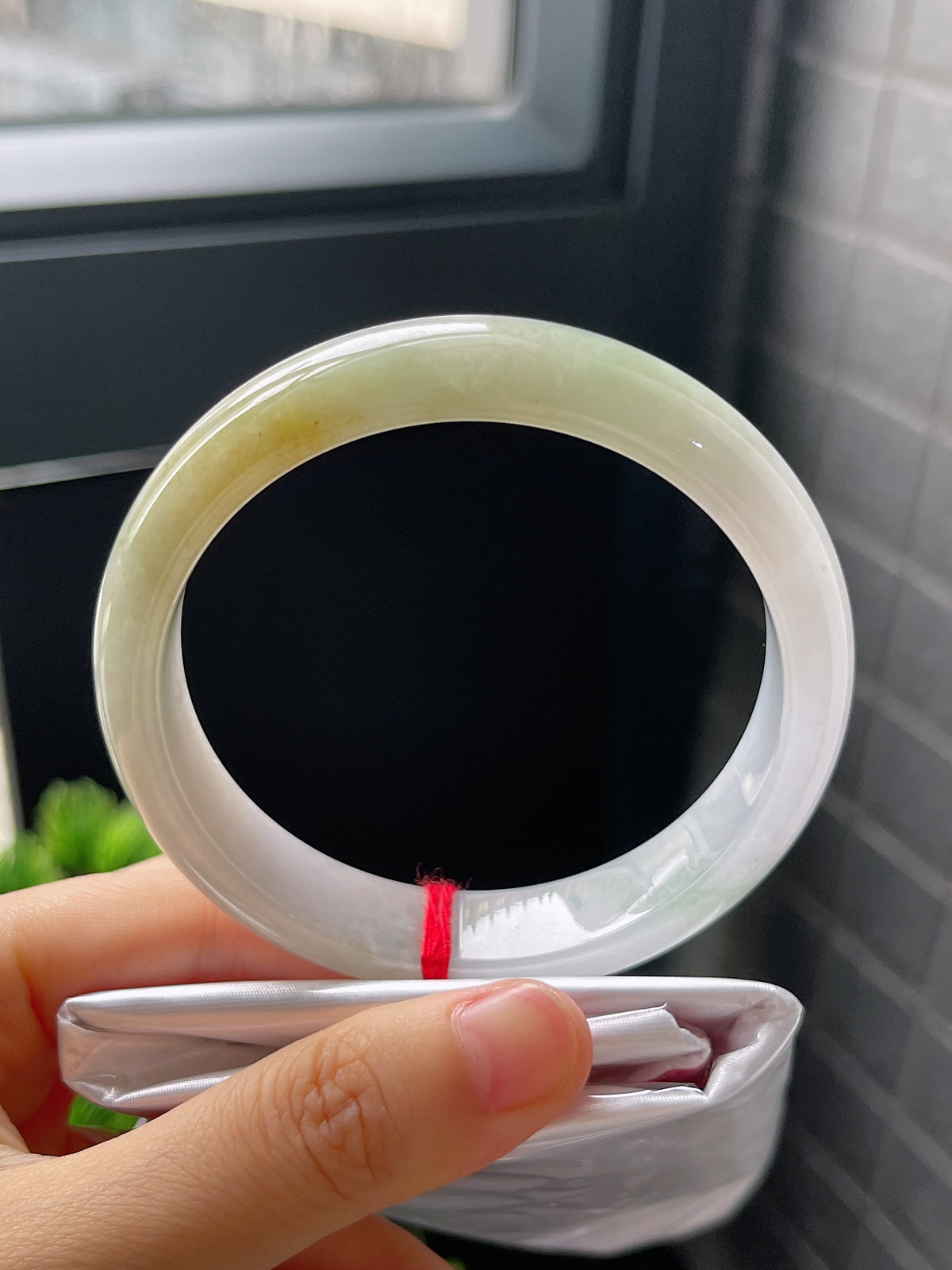 正圈60圈口，翡翠糯化种黄色手镯