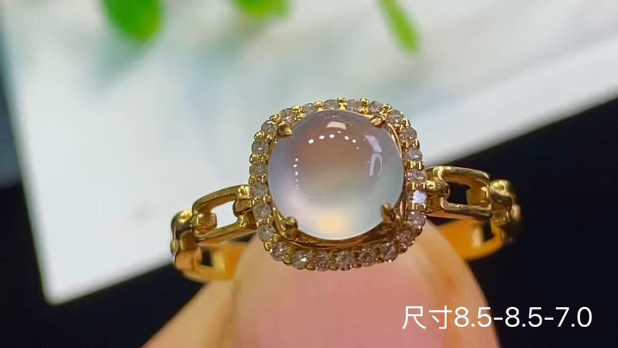 ️18k金+钻玻璃种蛋面戒指，无裂，8.5-8.5-7.0