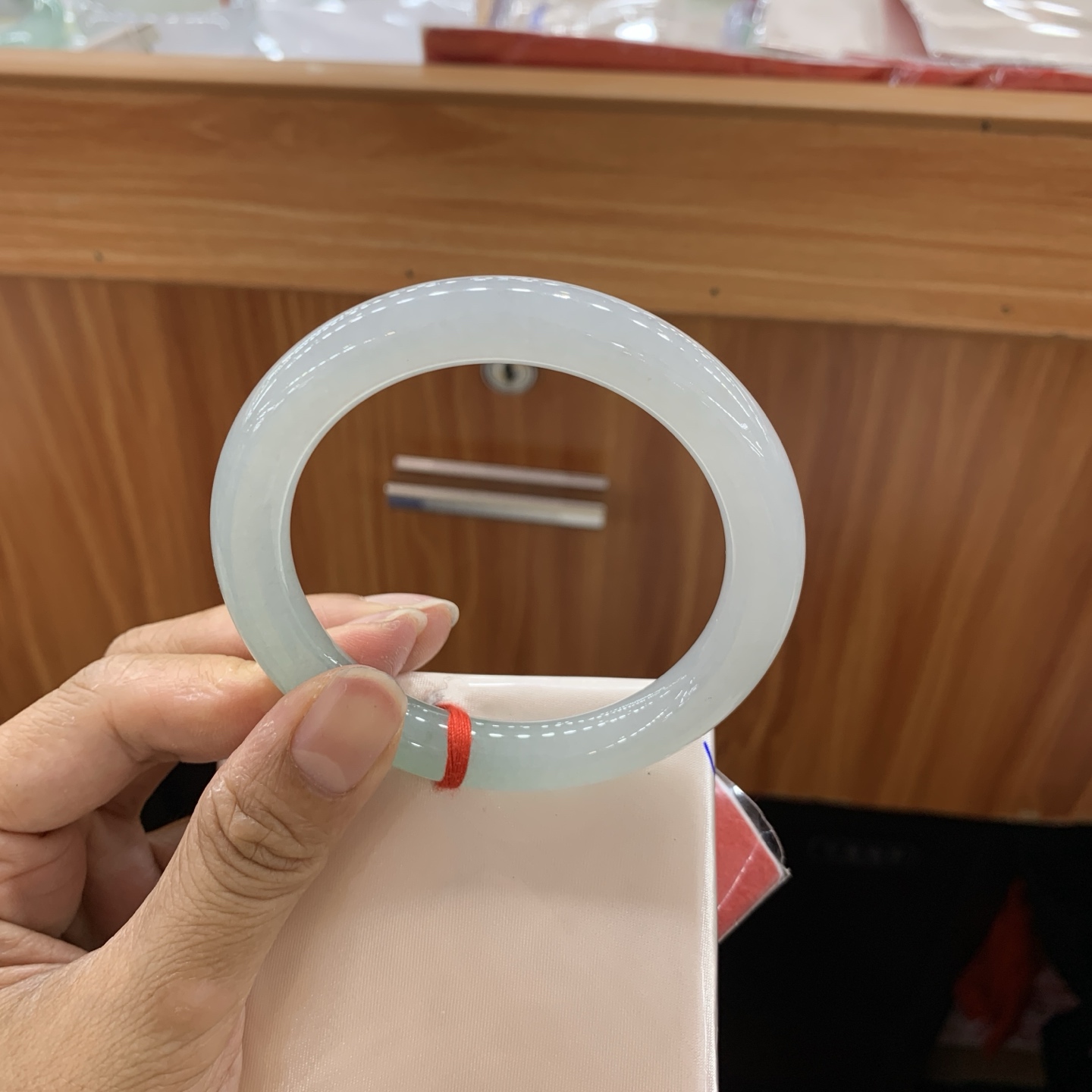 051937MMJ 冰底色圆条翡翠手镯 56.7-9.8-9.7