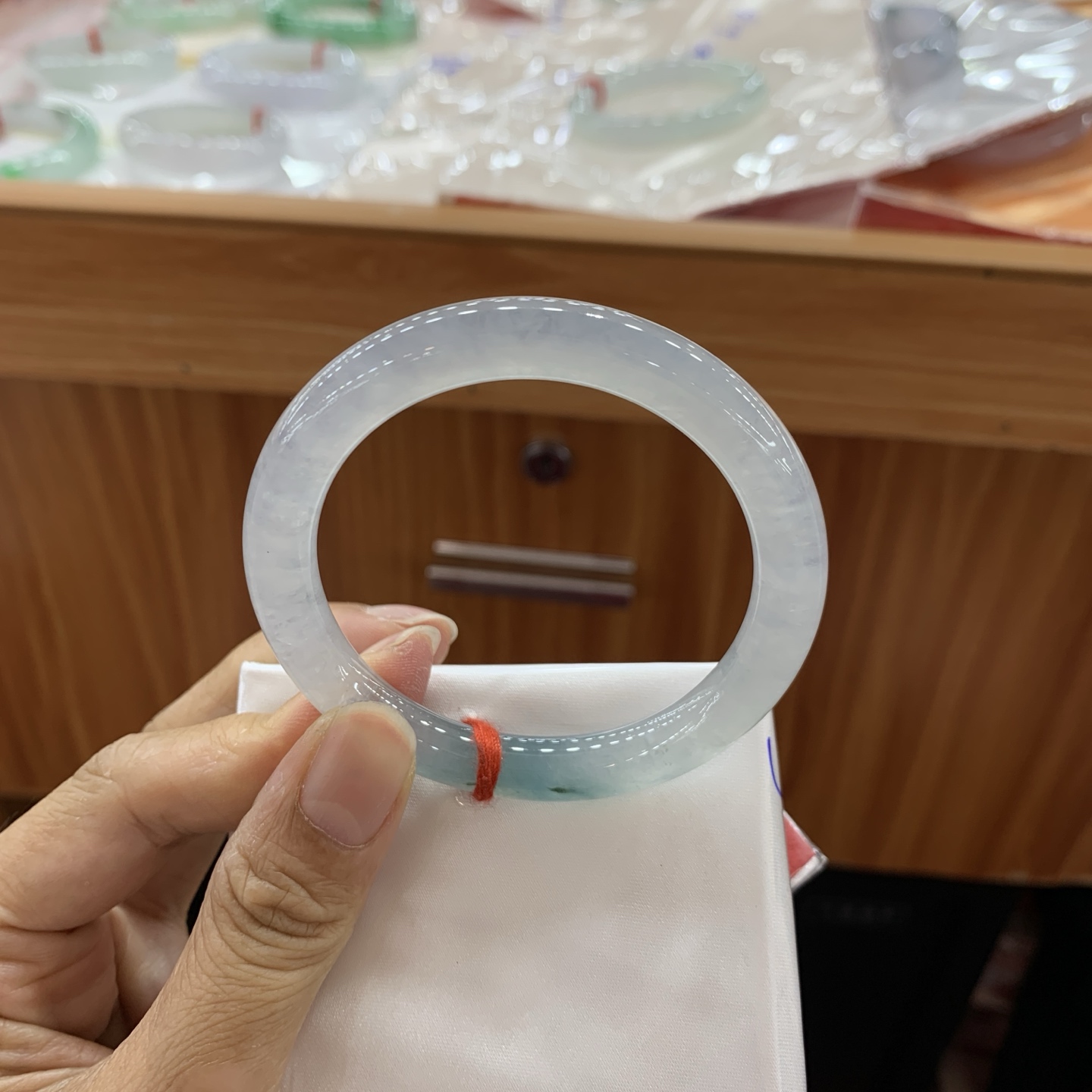 052023XYJM 冰飘花圆条翡翠手镯 53.2-8.3