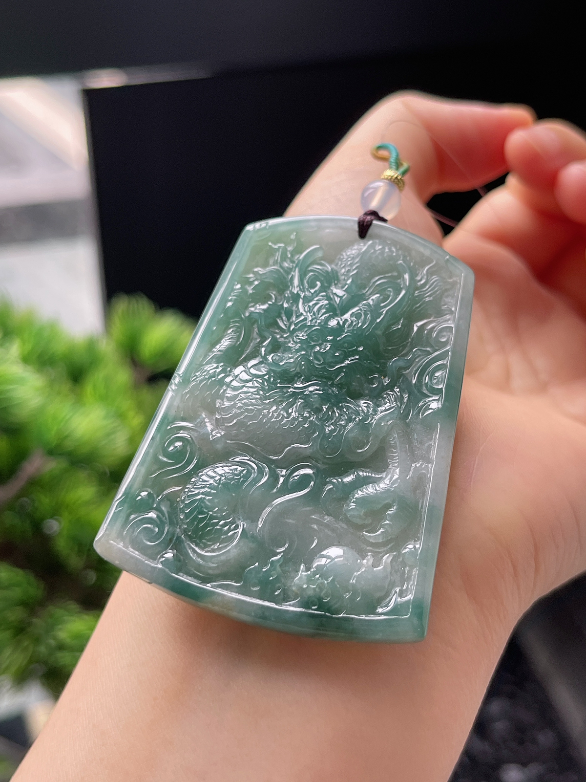 翡翠糯化种飘蓝花山水牌