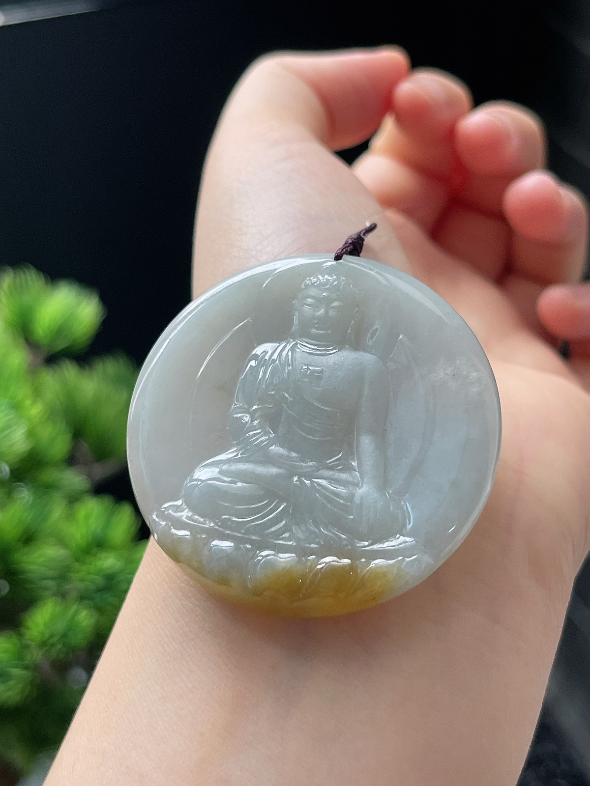 翡翠糯化种黄翡吊坠