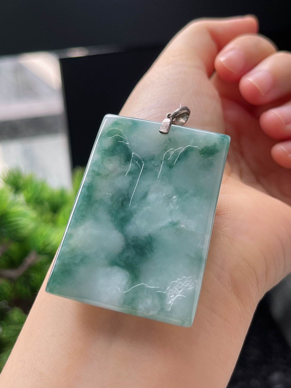 翡翠糯化种蓝花山水牌