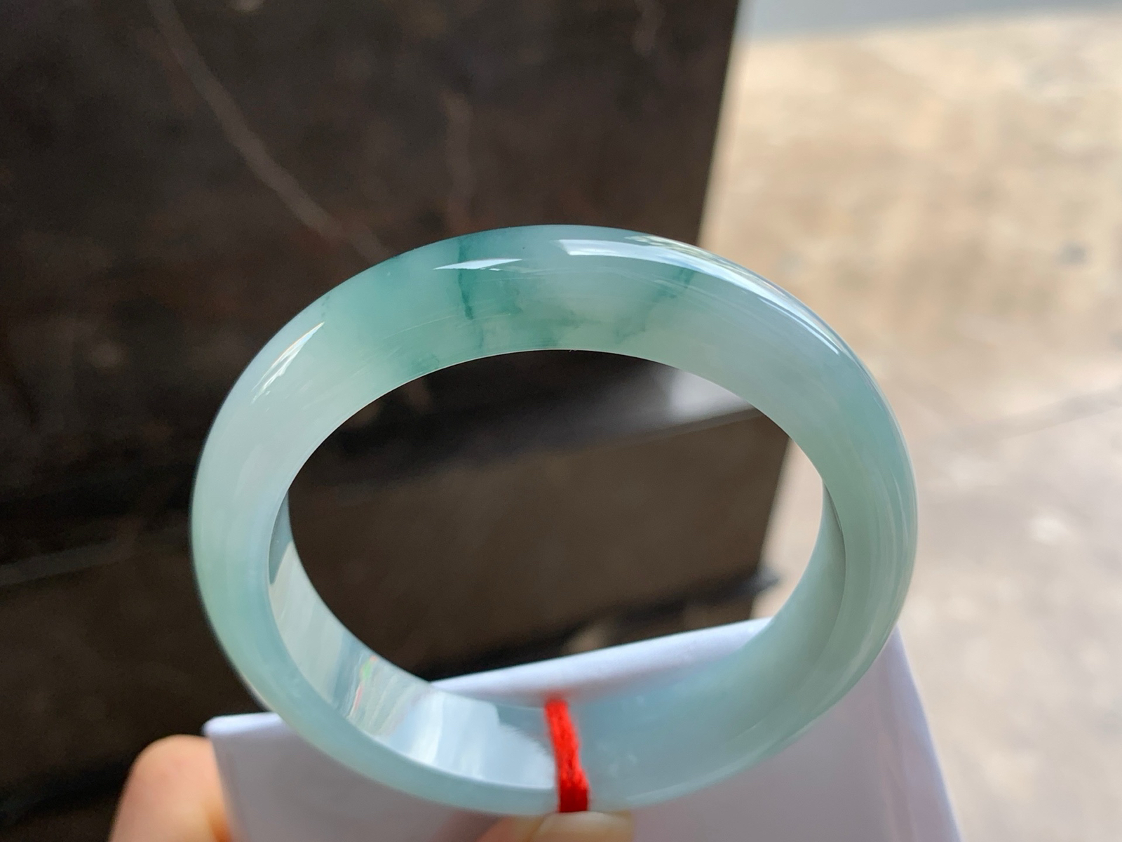 52.5-12-7.8

蓝花手镯^_^细腻