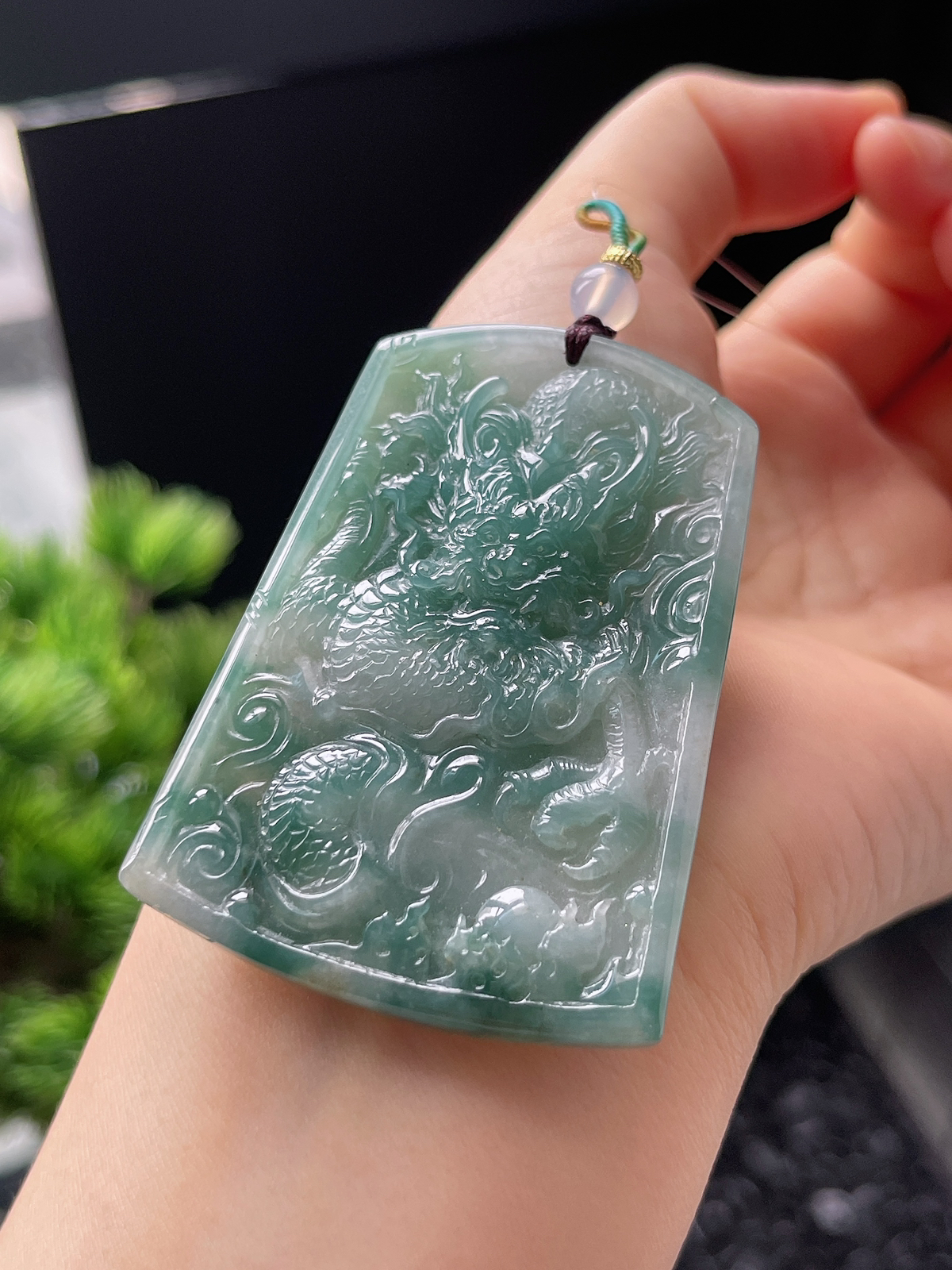 翡翠糯化种飘蓝花山水牌