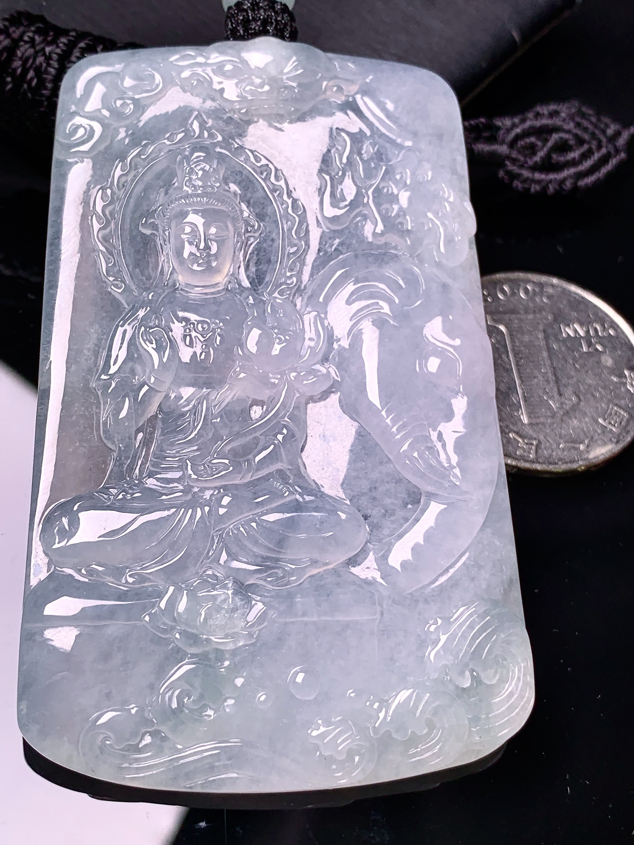 冰种普贤观音菩萨吊坠 玉质细腻 色泽艳丽清新 水润亮眼 整体尺寸71.5*44.5*5.8 a2