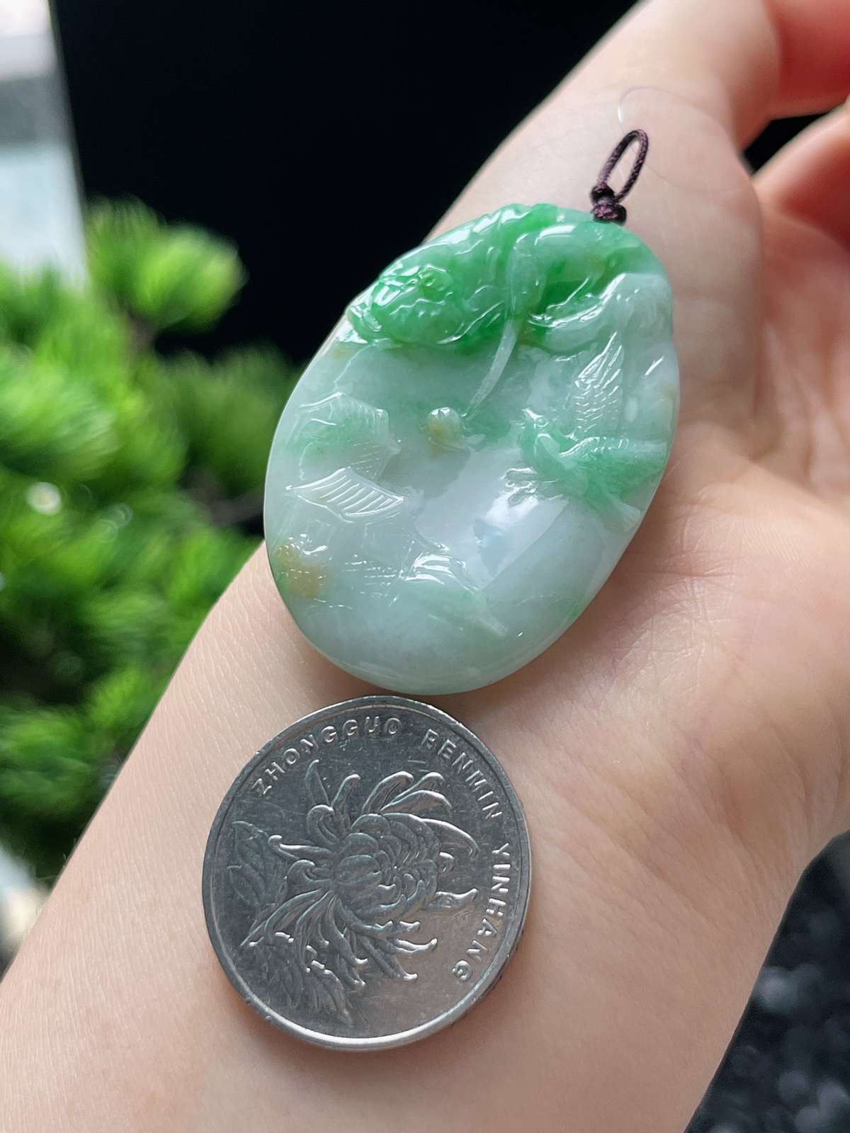 翡翠糯化种飘绿山水牌