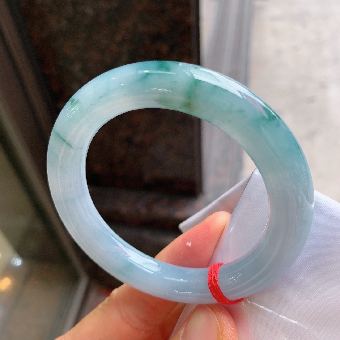 圆条蓝紫飘花 有纹 尺寸：53.2/11 细腻