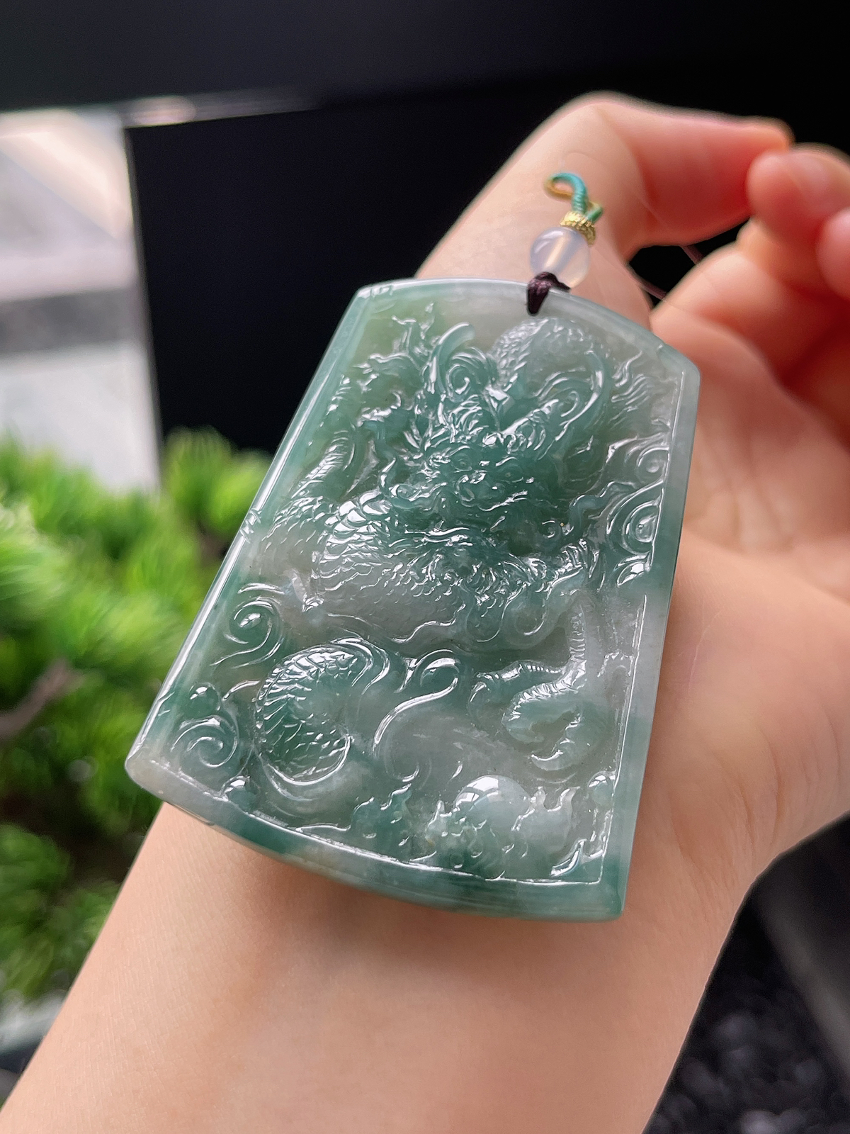 翡翠糯化种飘蓝花山水牌