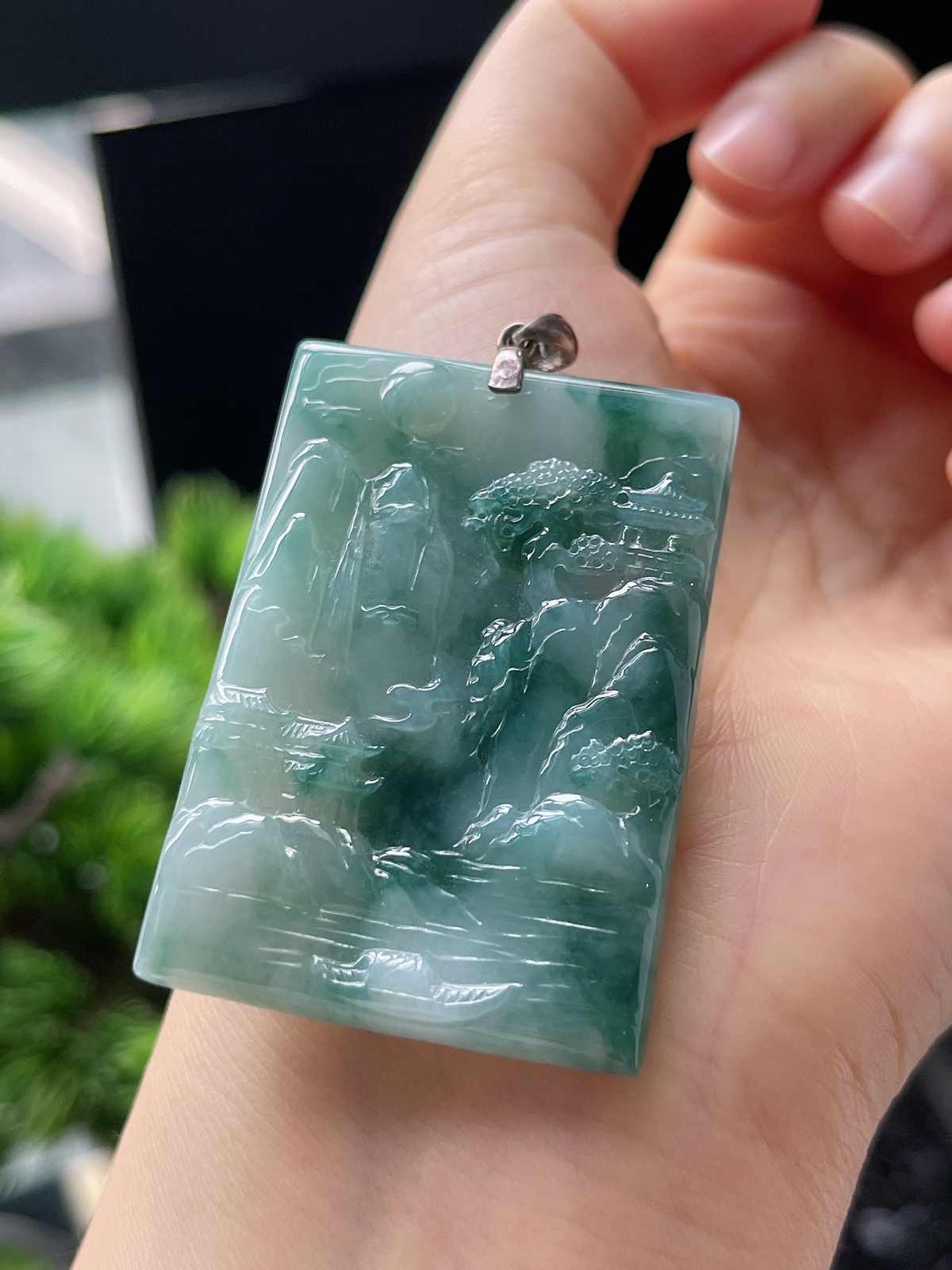 翡翠糯化种蓝花山水牌