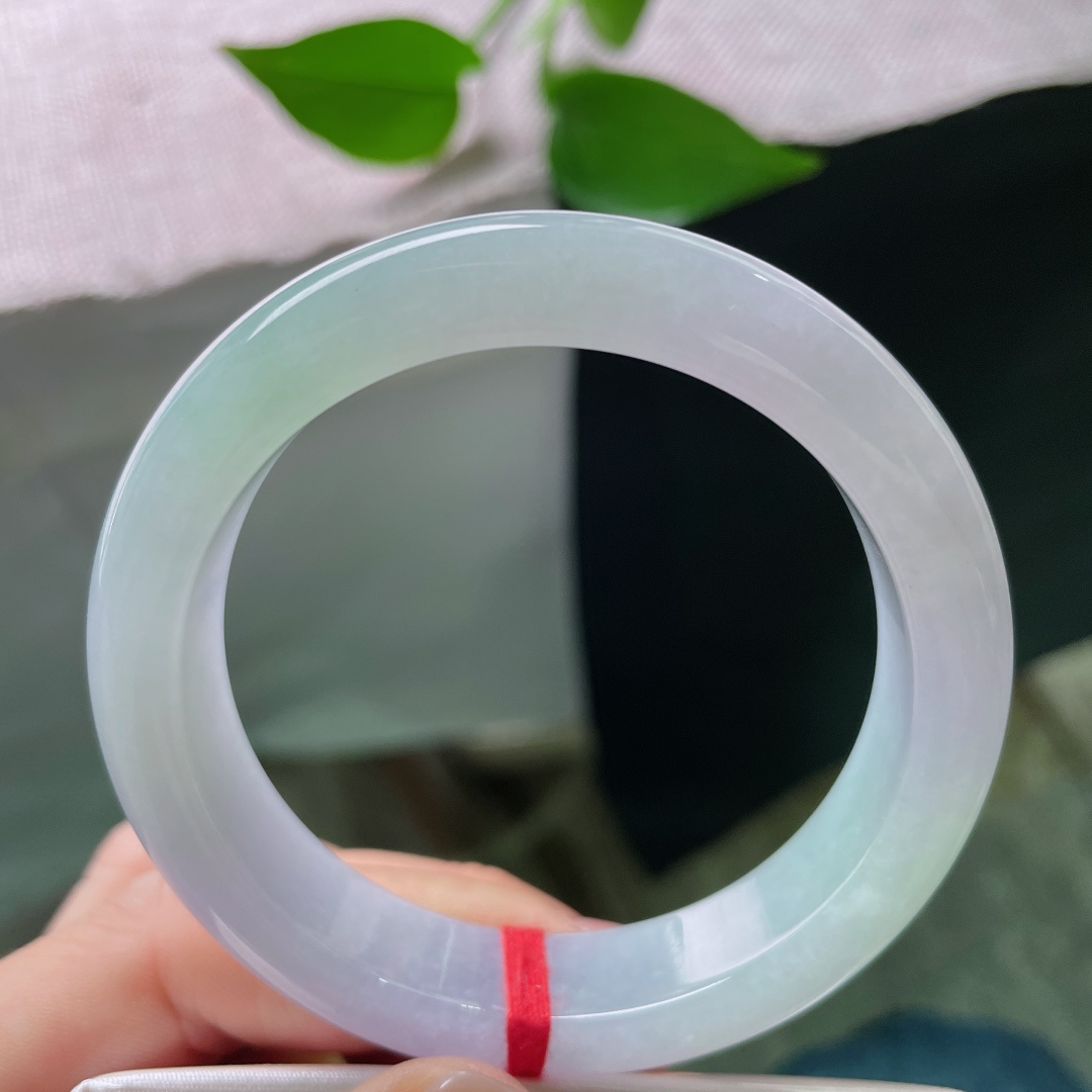 53.8/12.5/8.7，冰春彩正圈，清透的底色漫出桃红柳绿，像雪地忽然回忆自己曾是花海，无裂，ss53272a