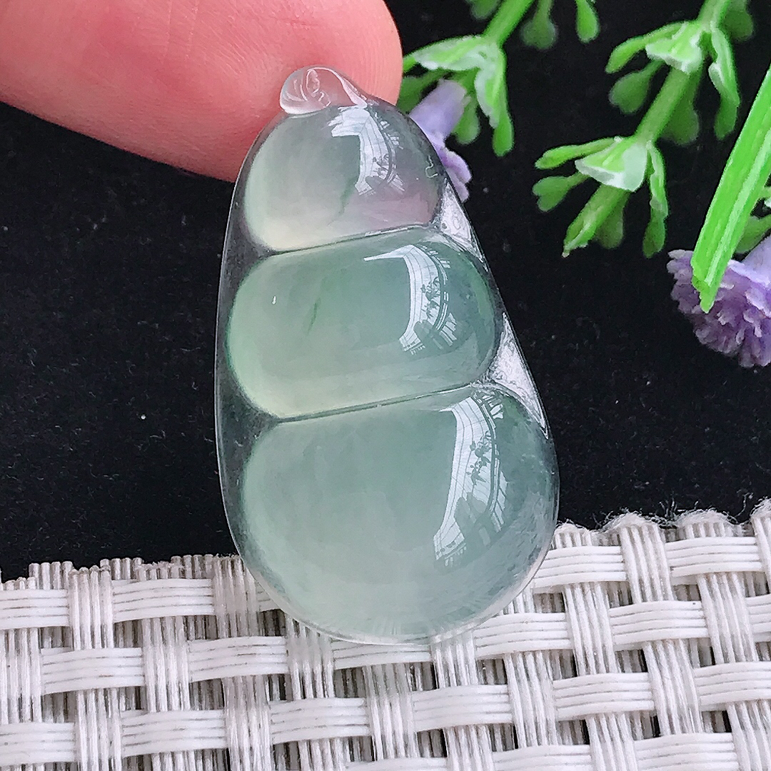 实拍A货翡翠34.5/19.7/6老坑冰种果冻胶冰晴福豆吊坠翡翠玉四季豆