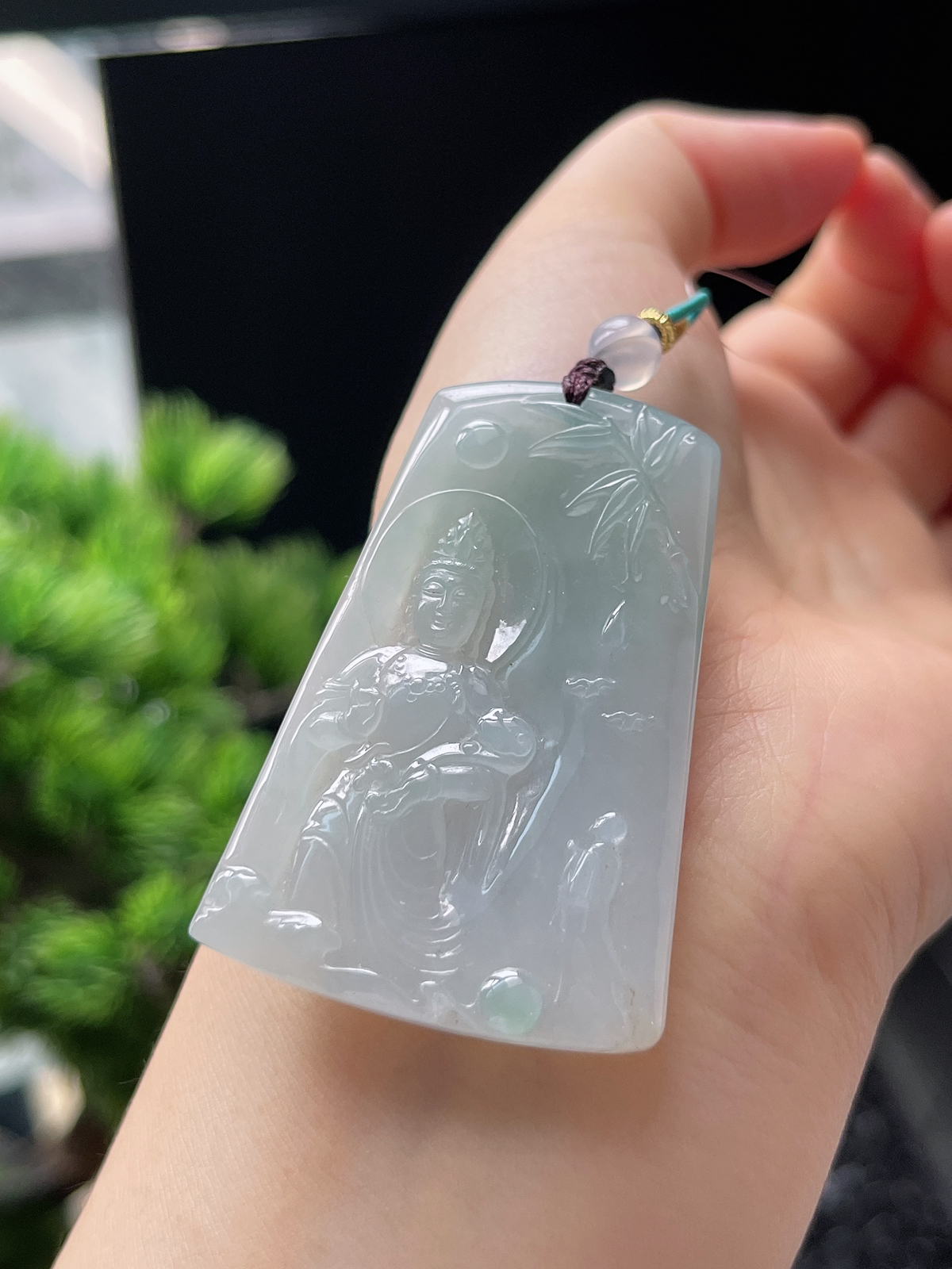 翡翠冰糯种白色吊坠