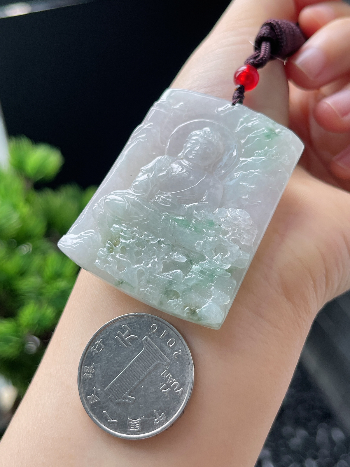 翡翠糯化种飘花观音吊坠