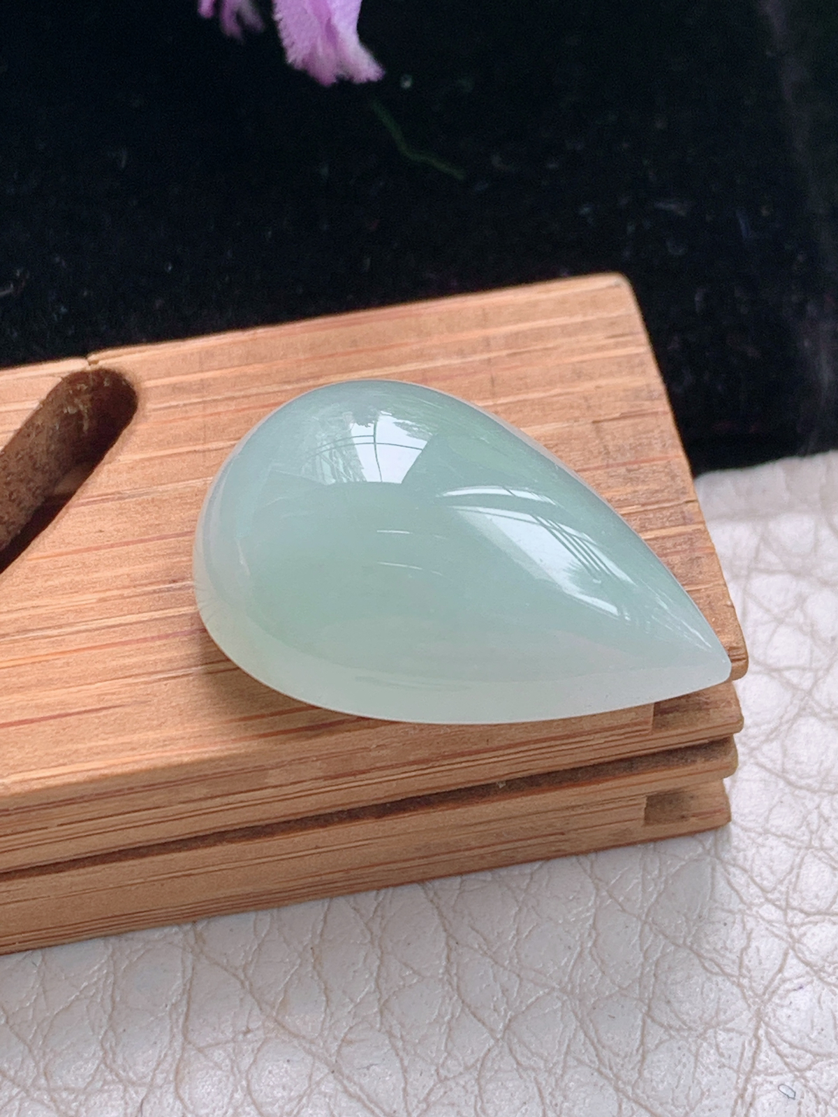 zz3实拍22*15*9天然缅甸翡翠冰润水滴吊坠