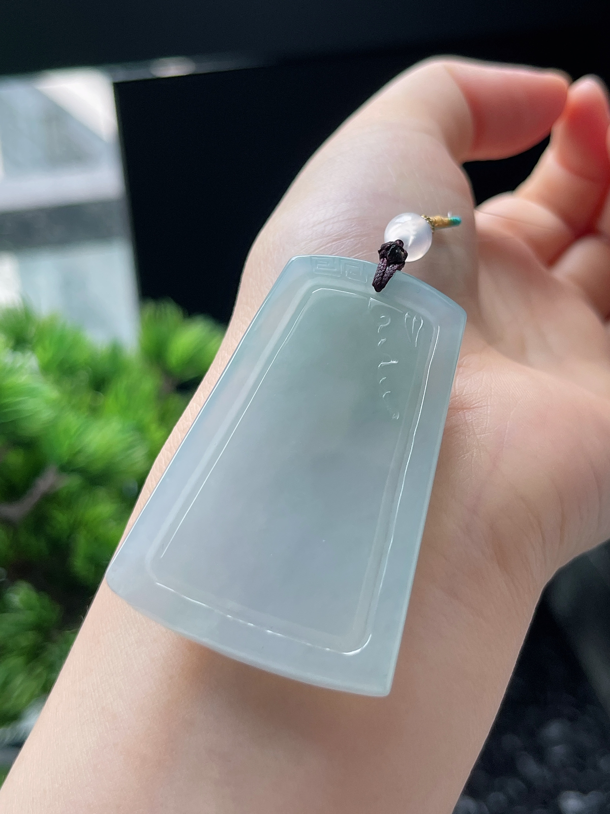 翡翠冰糯种白色吊坠