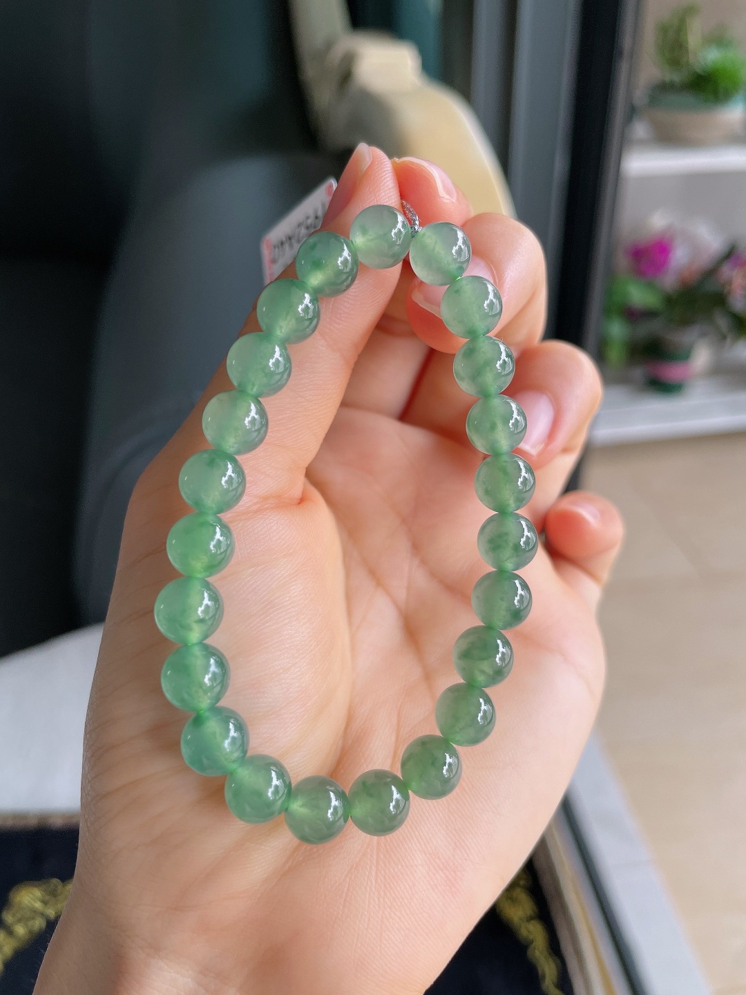 天然翡翠A货，冰飘花手串，尺寸：7.8mm。【编4224】