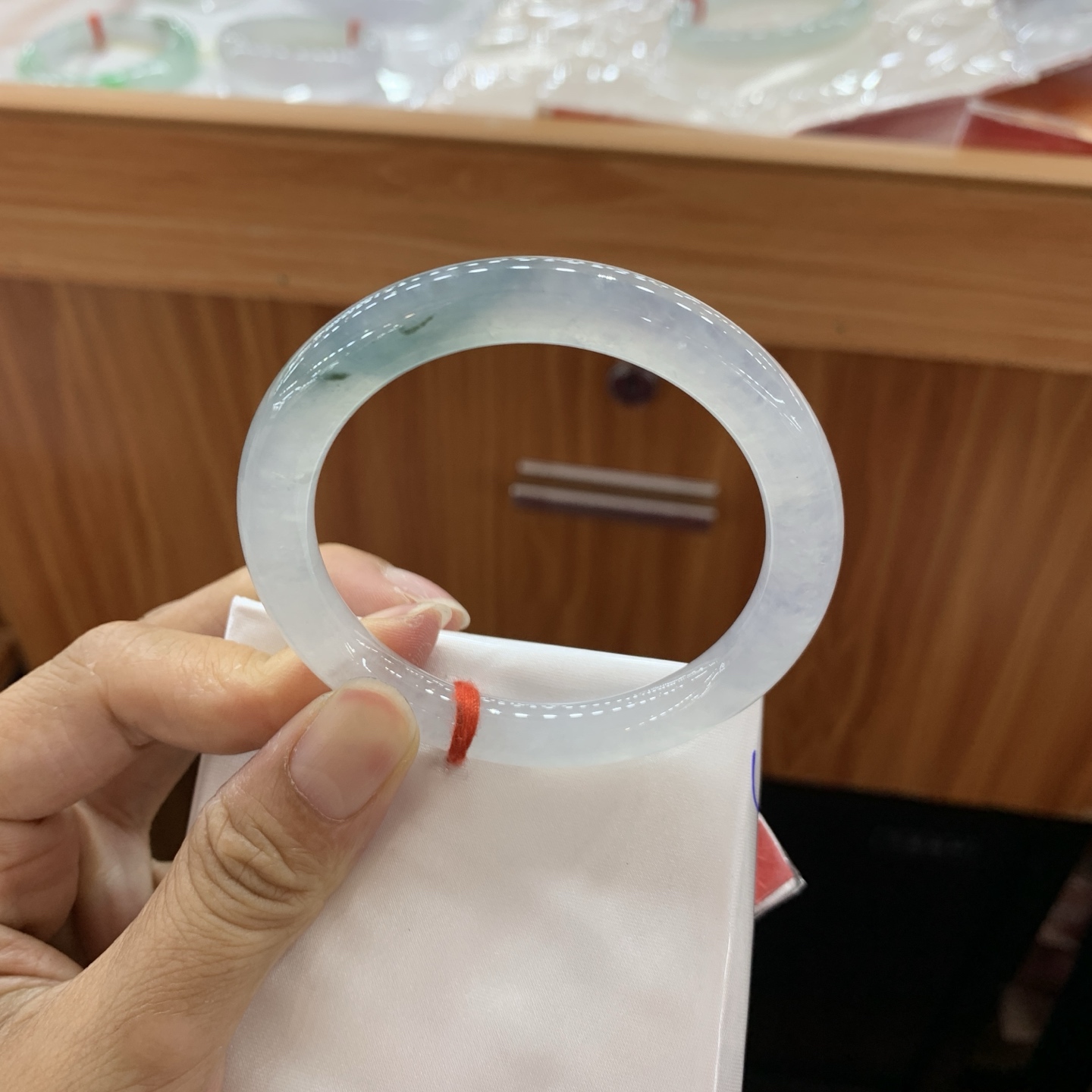 052023XYJM 冰飘花圆条翡翠手镯 53.2-8.3