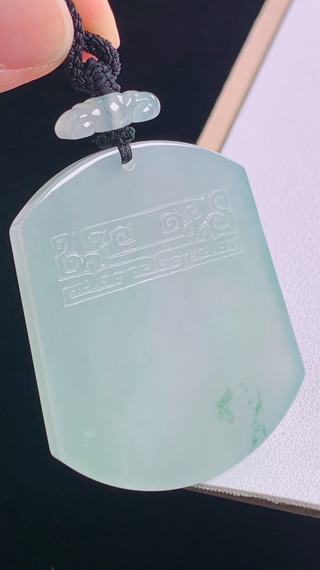 冰飘花仿古牌 花色灵动，清爽水润，无裂，尺寸:60.0-52.2-42.3-5.7mm 18