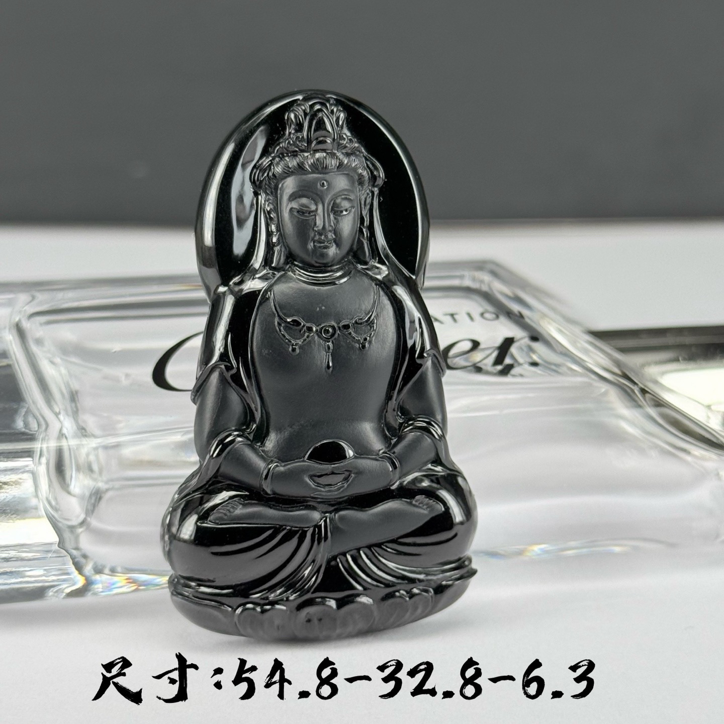 精品墨翠正观音 种好色正 黑度极好 打灯通透 油性十足 尺寸54.8