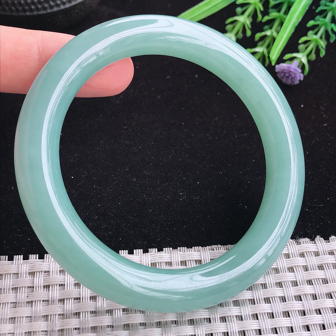 实拍A货翡翠58.8/10.5/10.8平安镯老坑冰润满色天空蓝圆条手镯宽边玉手镯