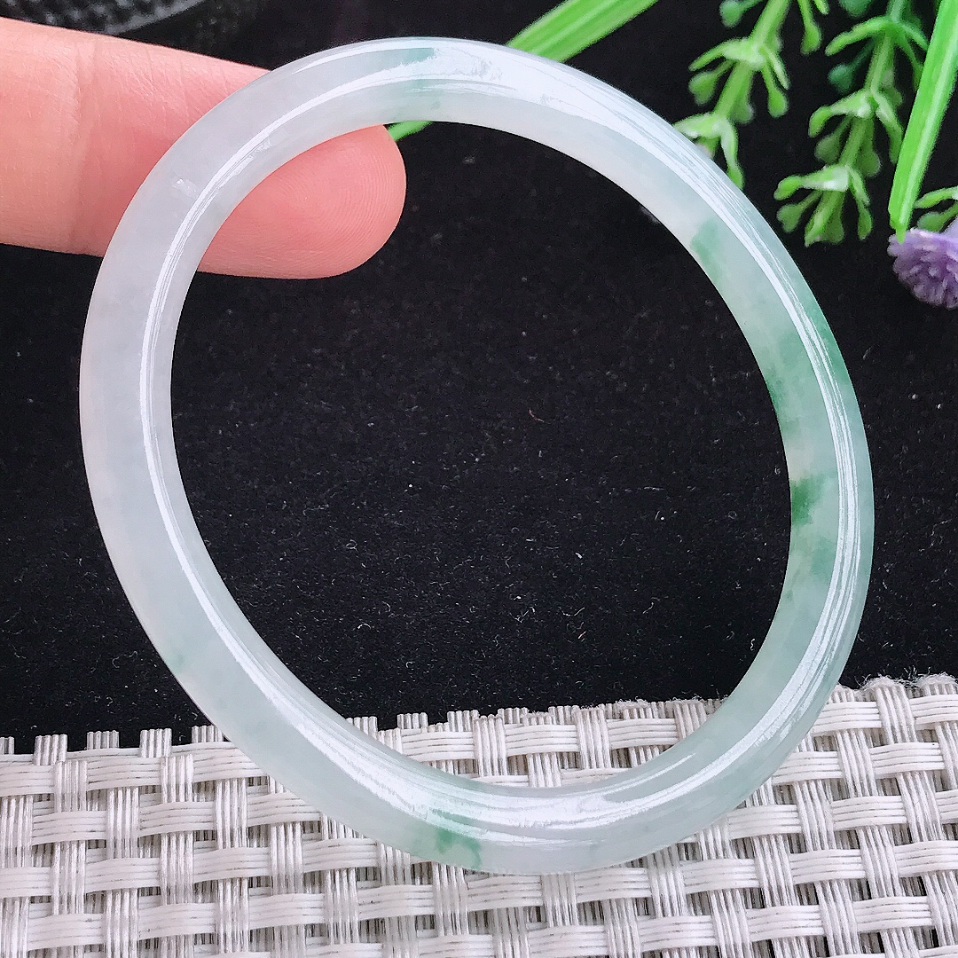 实拍A货翡翠54/48/6.2/6.7平安镯老坑冰胶冰飘花贵妃手镯叮当手镯