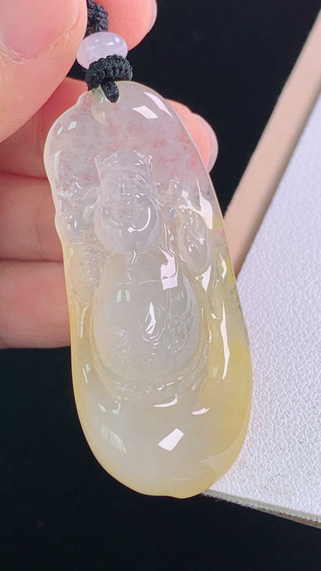 冰黄财神 天然黄翡，种色兼备，无裂，尺寸:58.2-51.1-22.9-9.8mm 19