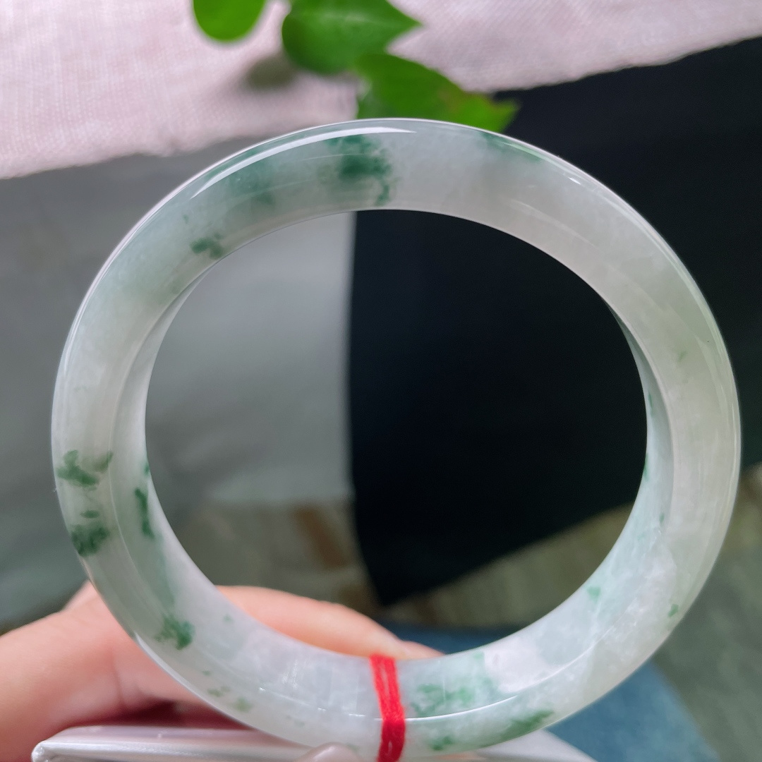 飘花正圈，水润，花色灵动飘逸，繁花似锦，大圈口，有纹，ss52208a