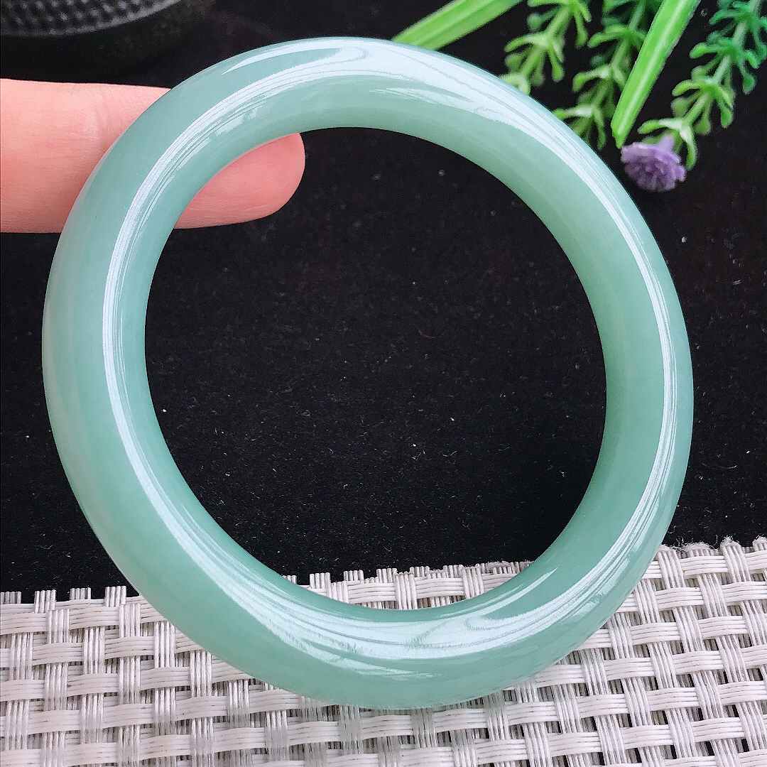 实拍A货翡翠58.8/10.5/10.8平安镯老坑冰润满色天空蓝圆条手镯宽边玉手镯