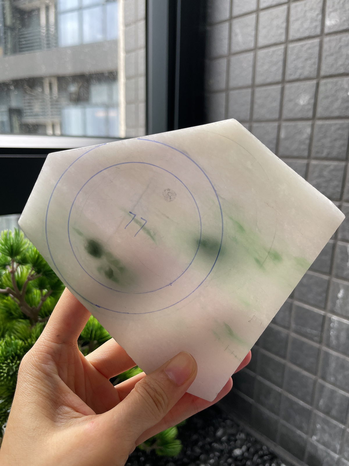 糯化飘绿板料，正圈最大做61圈口，圆条最大做57圈口，